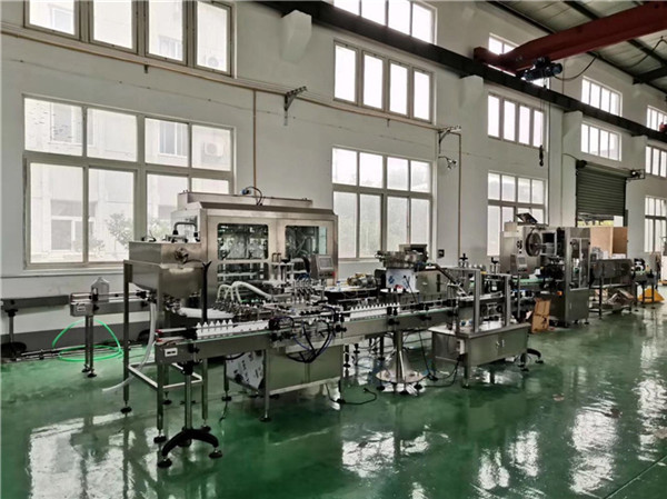 קו מכונות מילוי